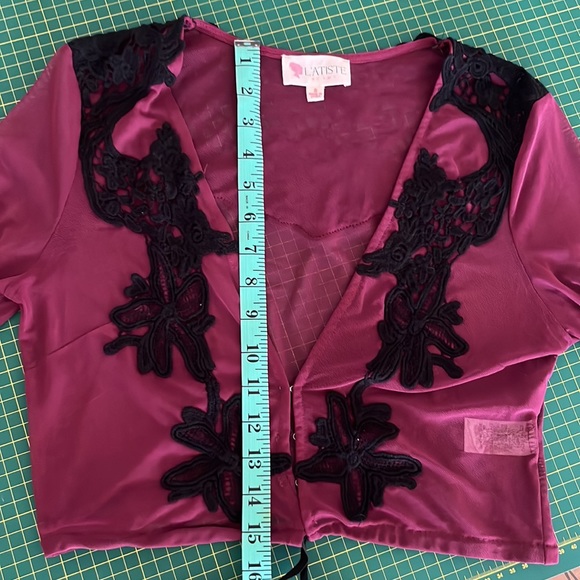 Burgundy Lace Blouse - Picture 9 of 9